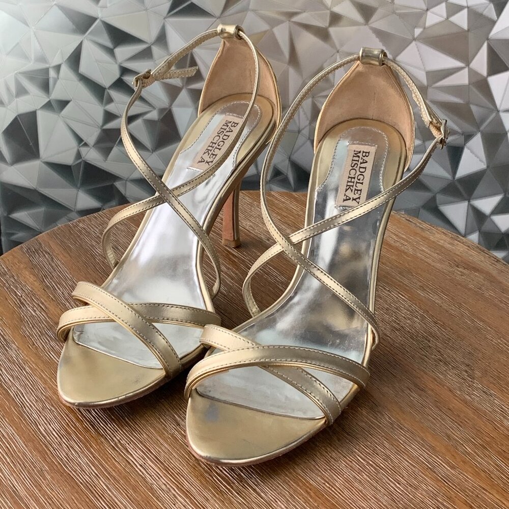Badgley Mischka Gold Strappy Heels Stiletto 3 in Heel